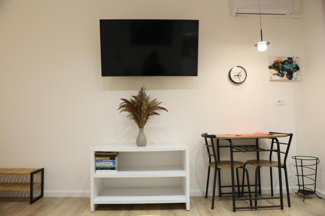 Blloku Studio Apartament Τίρανα Εξωτερικό φωτογραφία